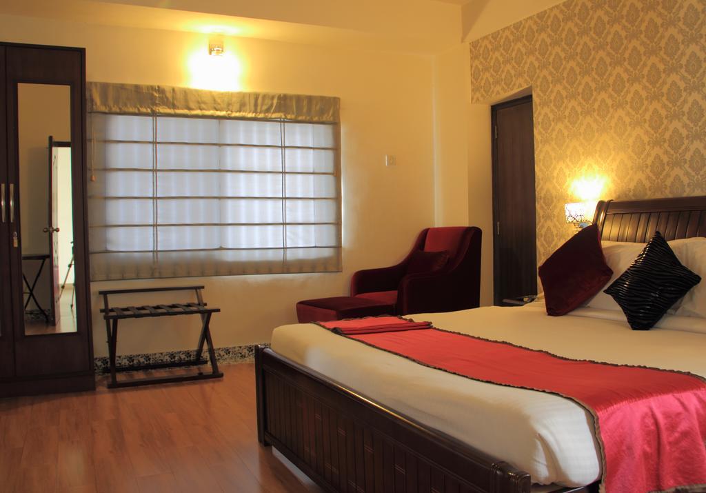 Orchid Suites - A Boutique Hotel Bangalore Off Residency Road Exterior foto